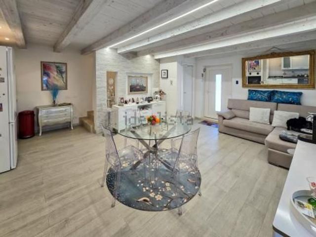 Casa in vendita a Bussolengo, Veneto