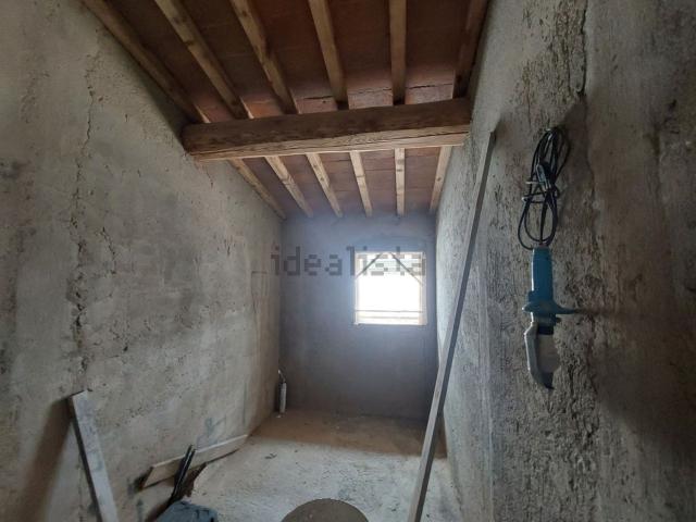 Casa in vendita a Carmignano, Toscana