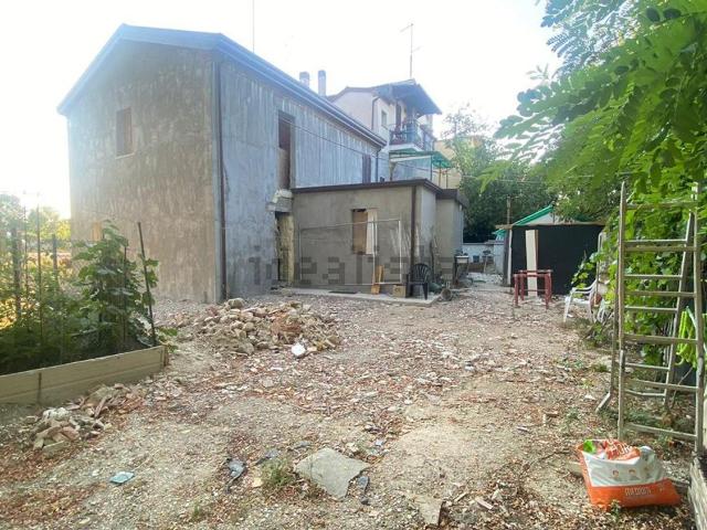 Casa in vendita a Morciano Di Romagna, Reggio Emilia