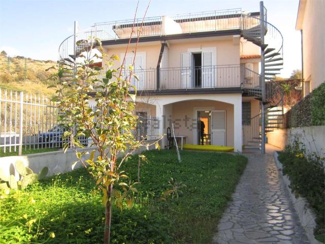 Casa in vendita a Calabria, Cosenza