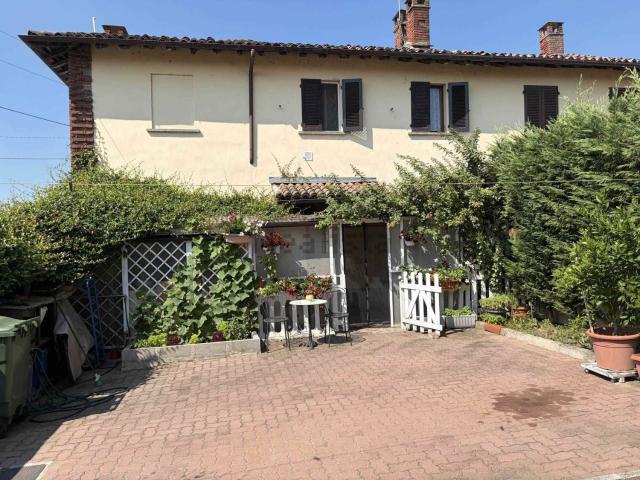 Casa in vendita a Mortara, Pavia