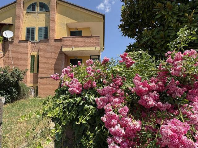 Casa in vendita a Cantalupo Del Sannio, Molise