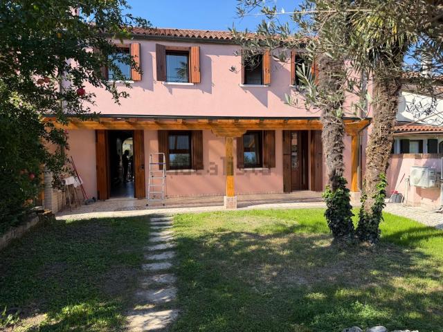 Casa in vendita a Piazza Vecchia, Gambarare