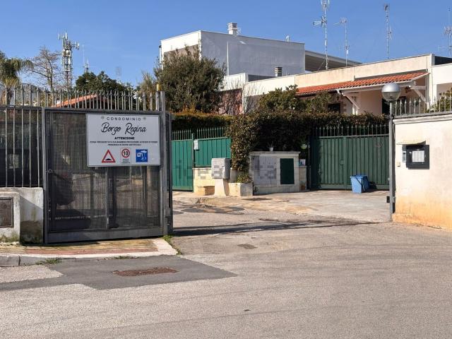 Casa in vendita a Municipio 1, Puglia