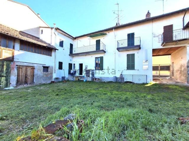 Casa in vendita a La Chiusa, Casteggio
