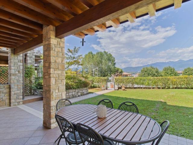 Casa in vendita a Montinelle, Manerba Del Garda