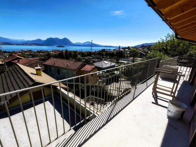 Casa in vendita a Oltrefiume, Baveno