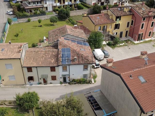 Casa in vendita a Pescantina, Veneto