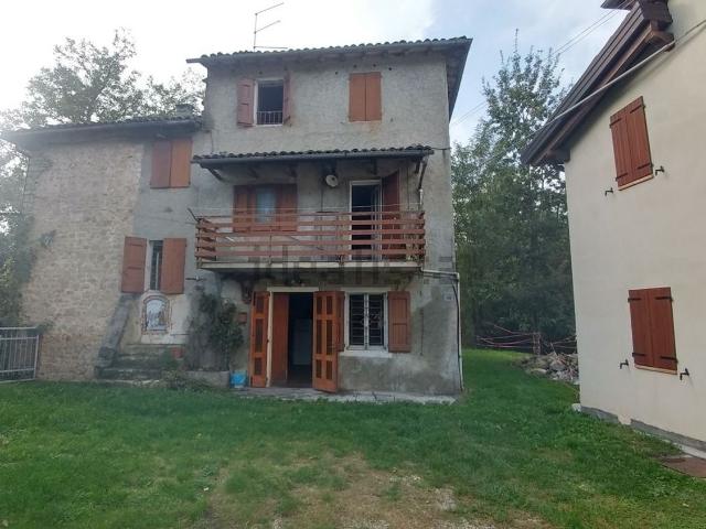Casa in vendita a Unione di comuni Terre di Castelli, Zocca