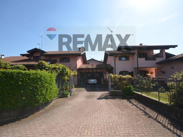 Casa in vendita a Piemonte, Novara