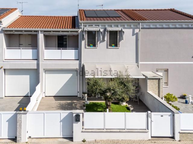 Casa in vendita a Veronella, Veneto