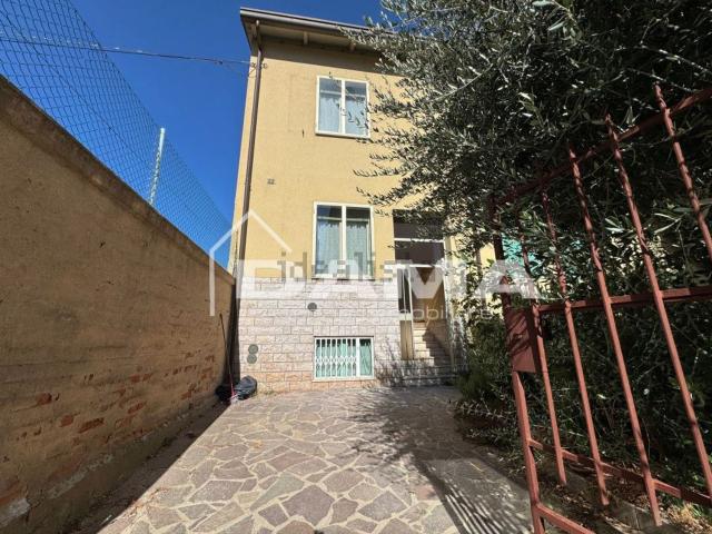 Casa in vendita a Ravaldino, Forlì