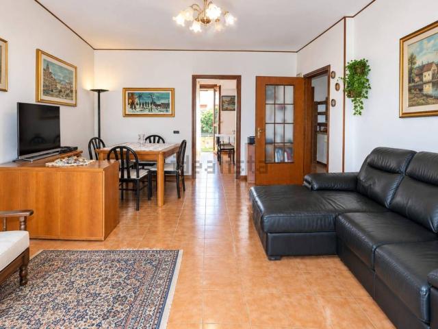 Casa in vendita a Eremo, Curtatone