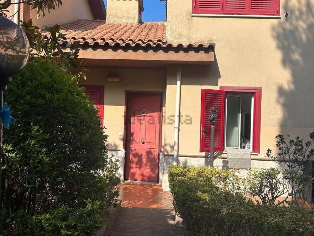 Casa in vendita a Calabria, Cosenza