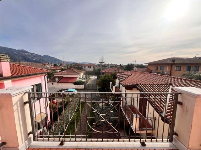 Casa in vendita a Frasso, Seravezza