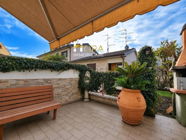 Casa in vendita a Carmignano, Toscana