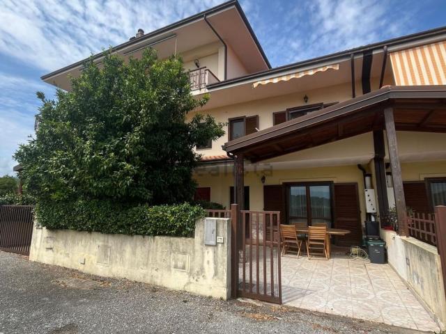 Casa in vendita a Marano Marchesato, Cosenza
