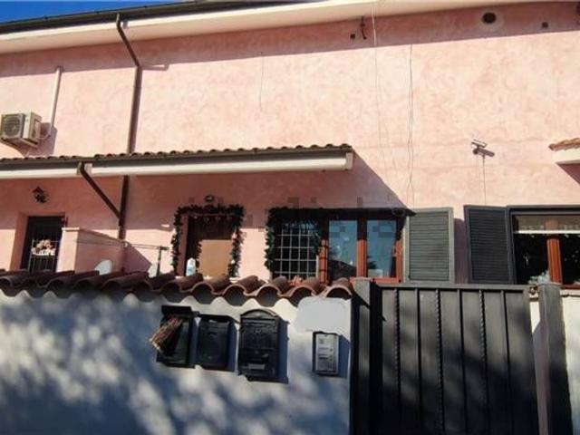 Casa in vendita a Casal Bernocchi, Roma Capitale