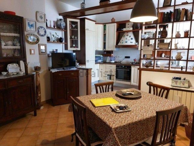 Casa in vendita a Dogana, Luni