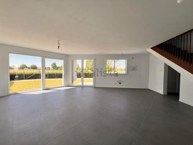 Casa in vendita a Mogliano Veneto, Veneto