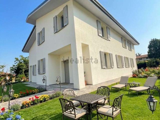 Casa in vendita a Val d’Enza, Re