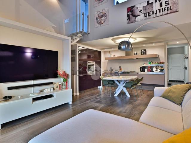 Casa in vendita a Corte Franca, Lombardia