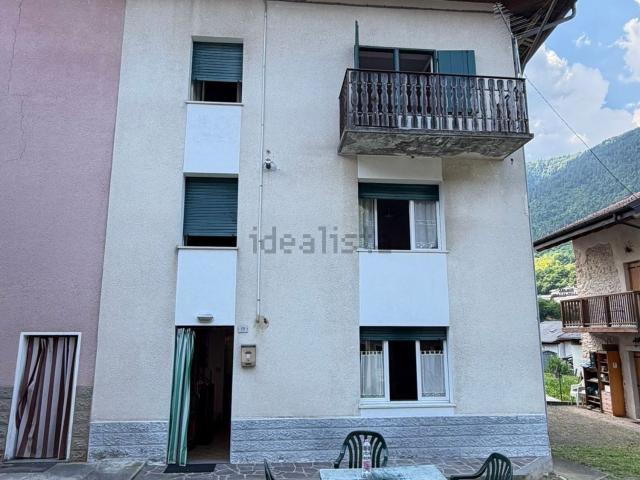 Casa in vendita a Arsiè, Veneto