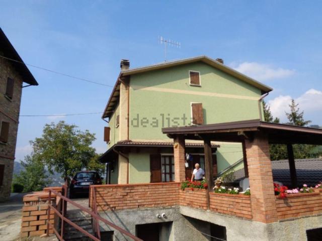 Casa in vendita a Unione dei comuni del Distretto Ceramico, Montefiorino