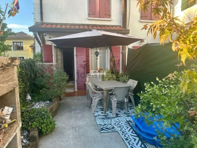 Casa in vendita a Rossano Veneto, Vicenza