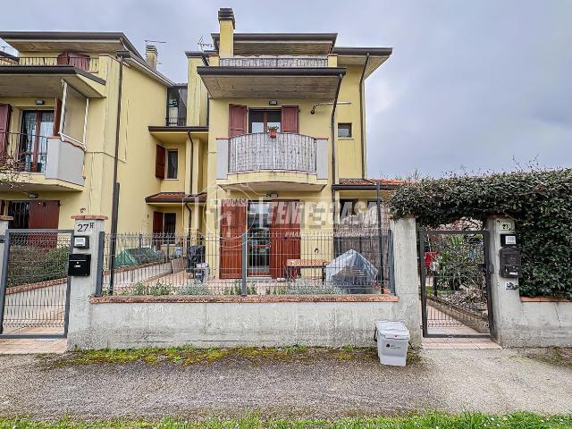 Casa in vendita a Bagnarola, Cesenatico
