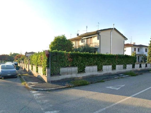 Casa in vendita a Ca' Vecchia, Cadeo