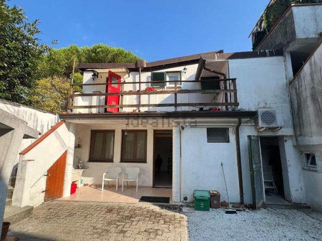 Casa in vendita a San Carlo, Marina Di Massa