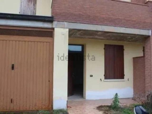 Casa in vendita a Brugneto, Reggiolo
