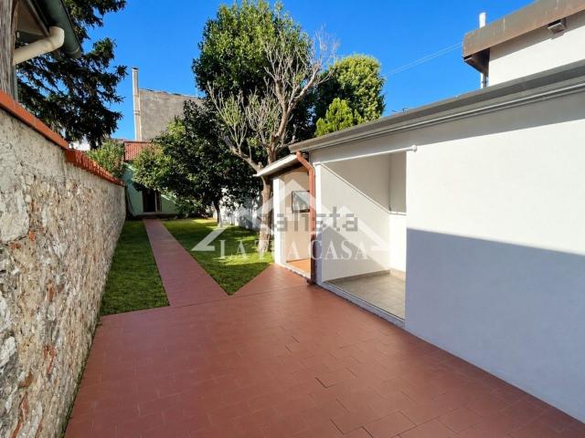 Casa in vendita a Cotone, Viareggio