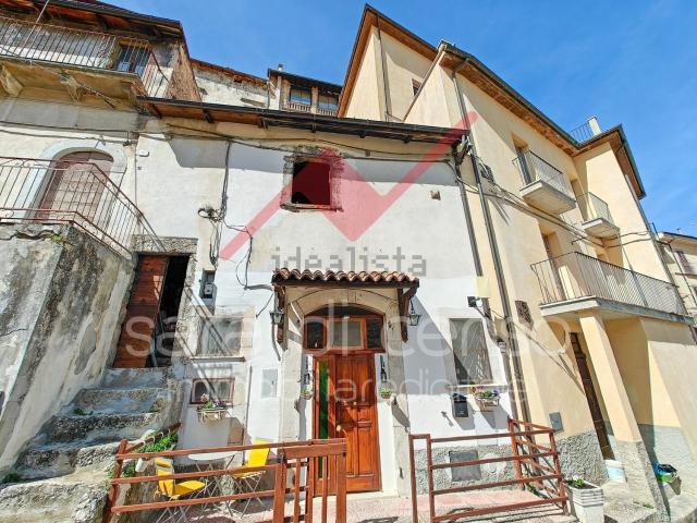Casa in vendita a Pettorano Sul Gizio, Abruzzo