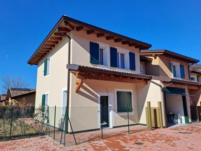 Casa in vendita a Unione dei comuni Valli del Reno, Lavino e Samoggia, Bersagliera