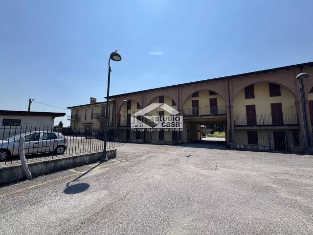 Casa in vendita a Izano, Lombardia