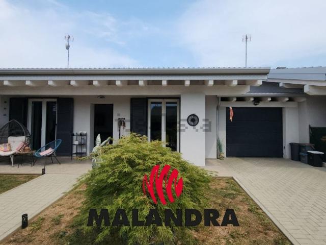 Casa in vendita a Marano Ticino, Novara