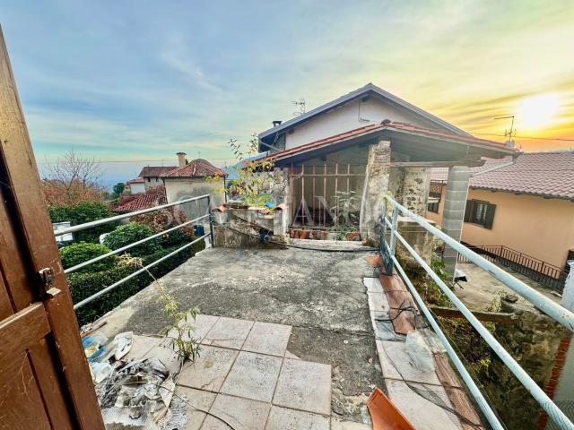 Casa in vendita a Valdilana, Piemonte