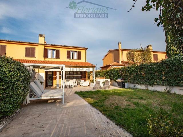 Casa in vendita a Montalto Di Castro, Lazio