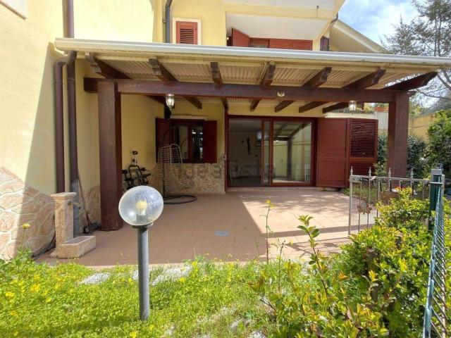 Casa in vendita a Baddimanna, Cala Di Volpe