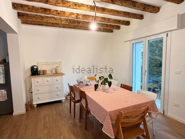 Casa in vendita a Santa Barbara, Venezia