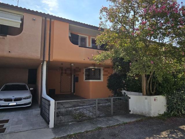 Casa in vendita a Caorle, Veneto