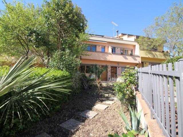 Casa in vendita a Unione dei Comuni Circondario dell'Empolese Valdelsa, Montespertoli