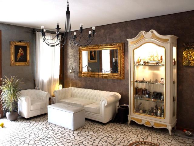 Casa in vendita a Mira Vecchia, Mira Taglio