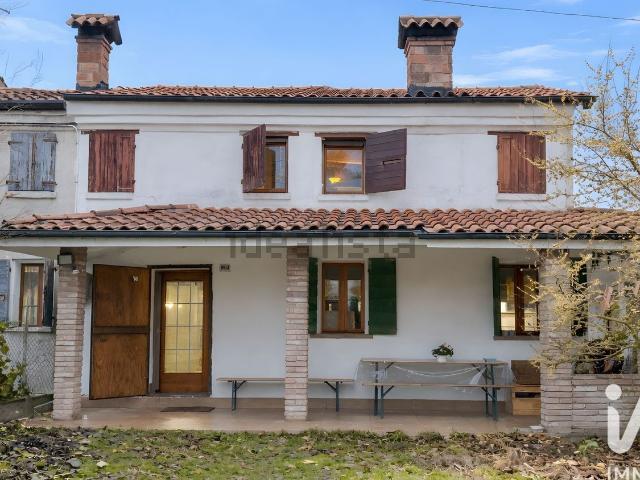 Casa in vendita a Stienta, Veneto