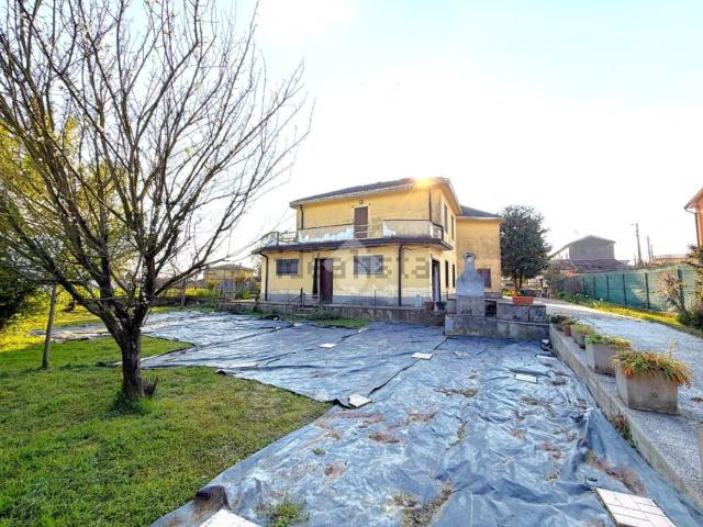 Casa in vendita a Grumello Cremonese, Lombardia