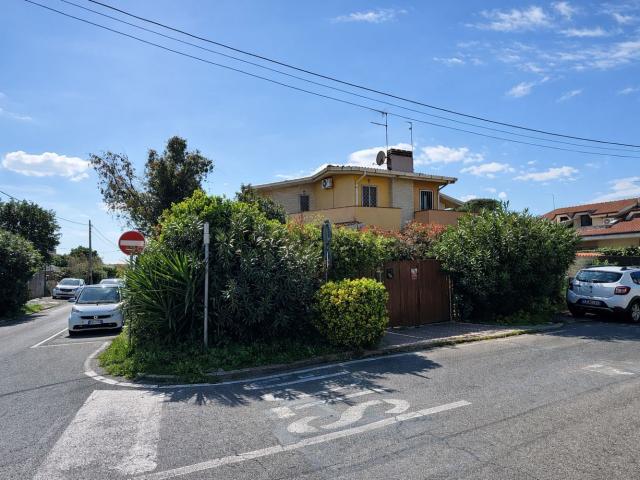 Casa in vendita a Roma Capitale, Lazio