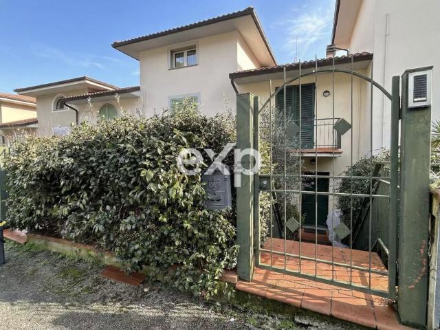 Casa in vendita a Carmignano, Toscana