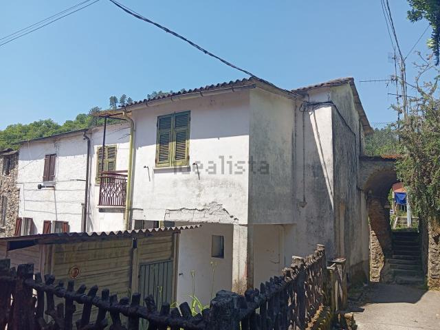 Casa in vendita a Borghetto Di Vara, Liguria